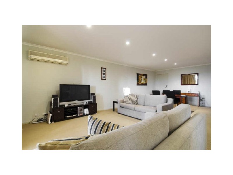 64/20 Federal Highway, Watson ACT 2602