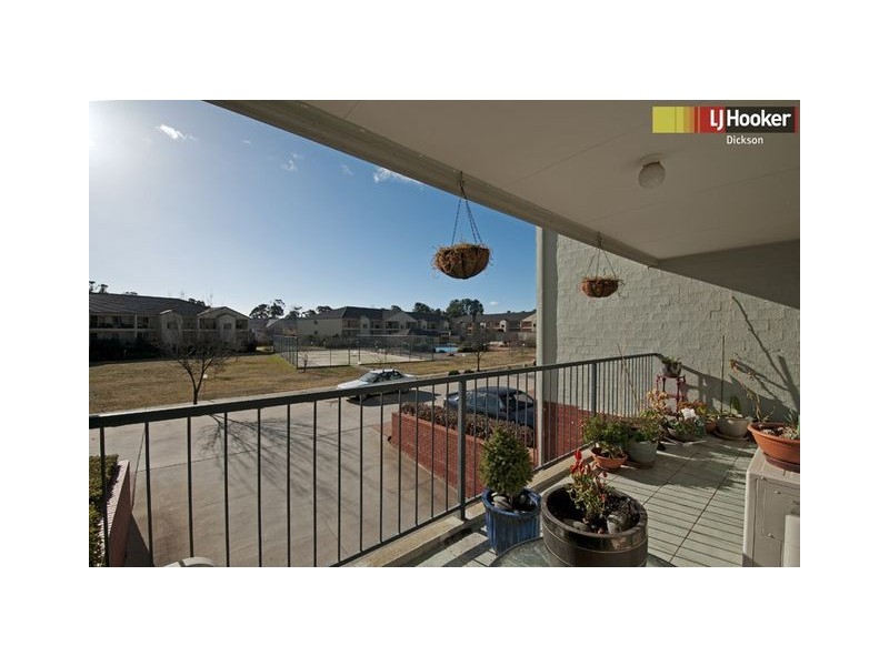 27/21 Aspinall Street, Watson ACT 2602