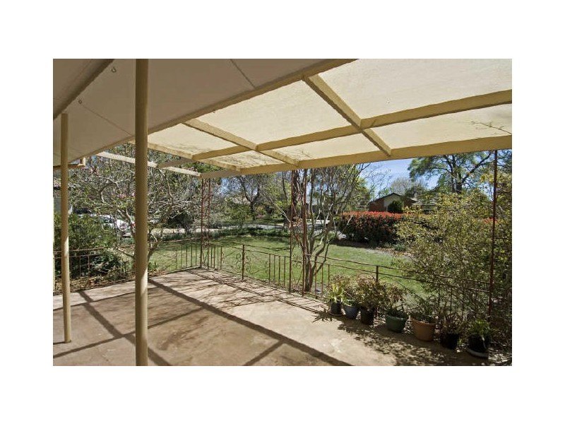 8 Tardent Street, Downer ACT 2602