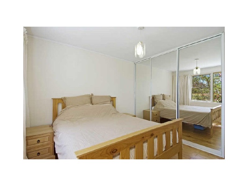 8 Tardent Street, Downer ACT 2602