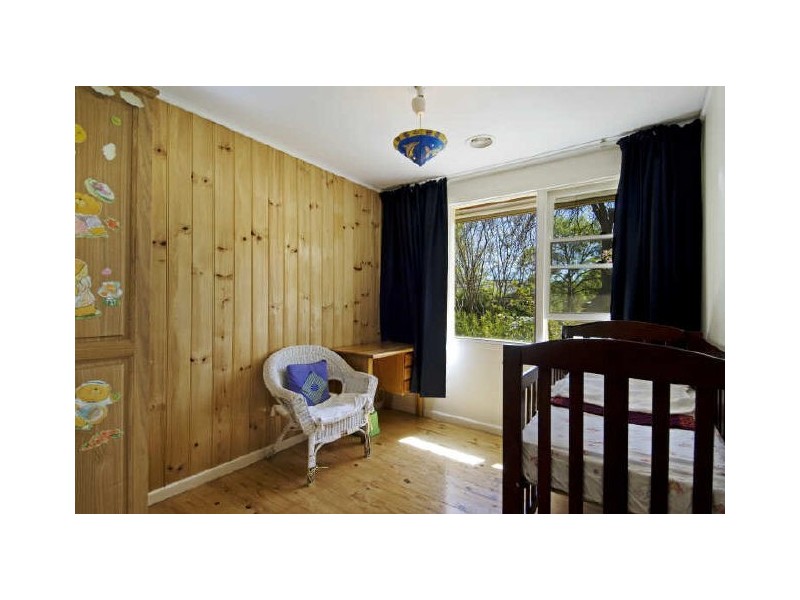 8 Tardent Street, Downer ACT 2602
