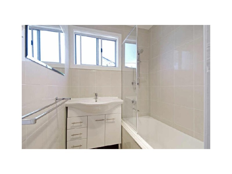 8 Tardent Street, Downer ACT 2602