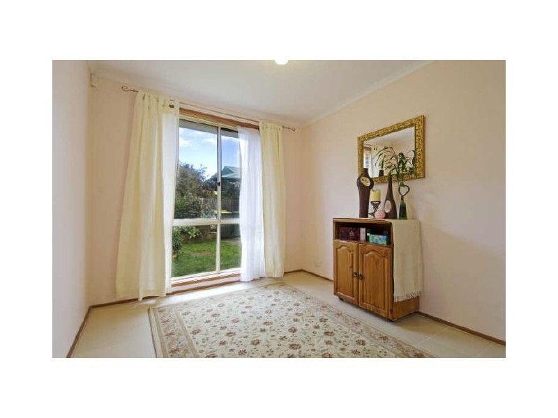 4 Ella Close, Palmerston ACT 2913