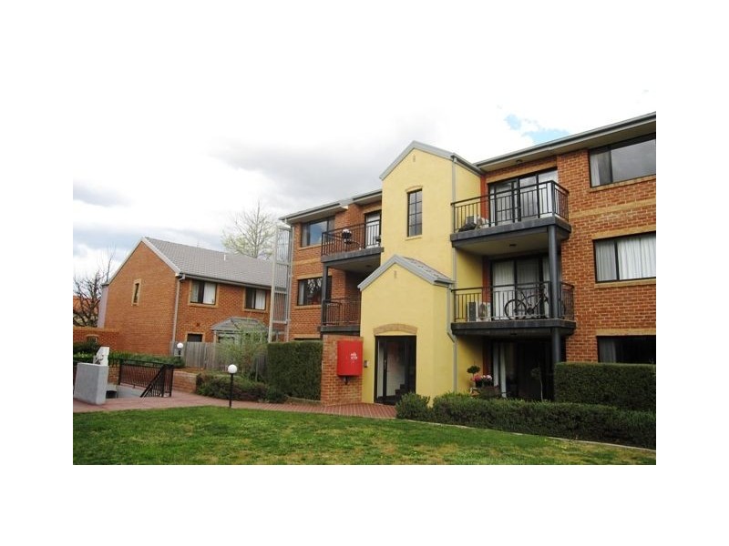 28/11 Ijong Street, Braddon ACT 2612