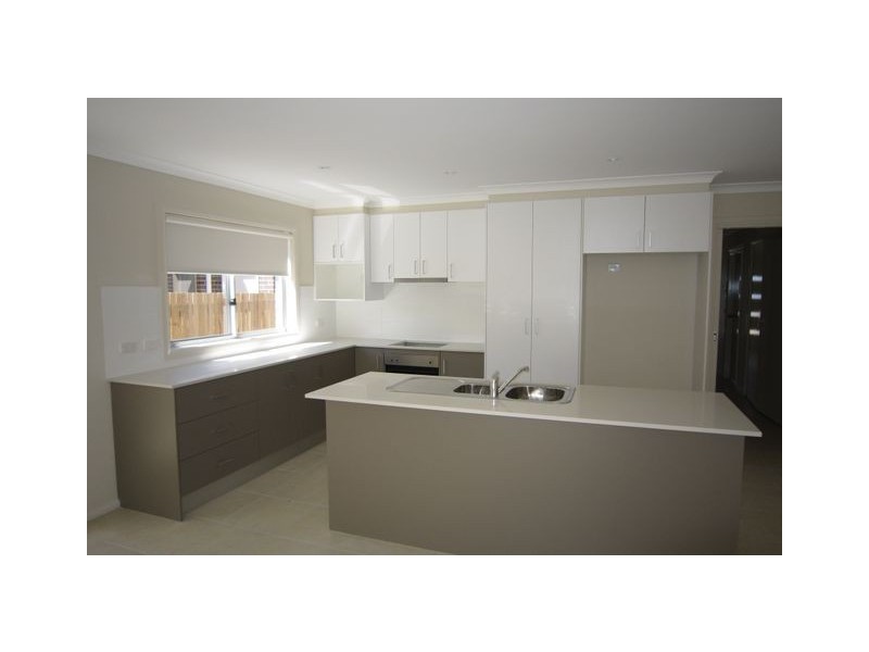 11 Salisbury Street, Casey ACT 2913