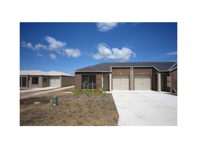 11 Little John Lane, Franklin ACT 2913