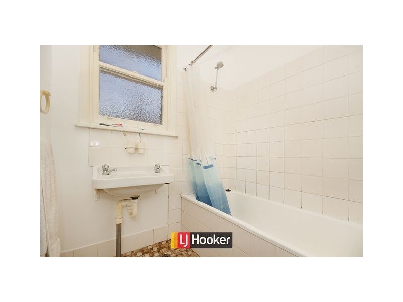 11 Piper Street, Ainslie ACT 2602