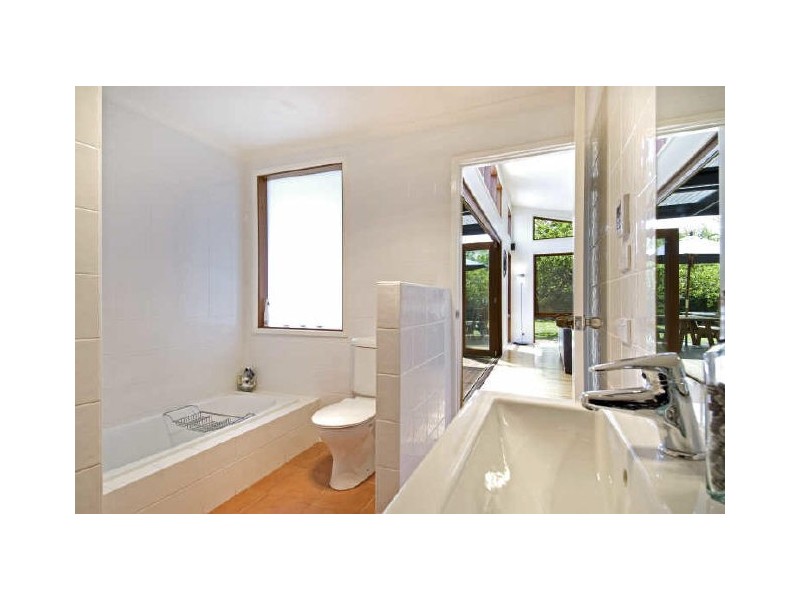 16 McColl Street, Ainslie ACT 2602