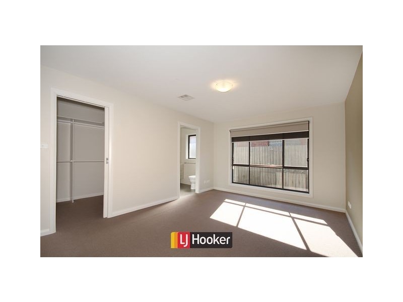 59 Hesba Brinsmead Street, Franklin ACT 2913