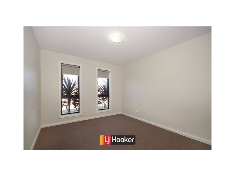 59 Hesba Brinsmead Street, Franklin ACT 2913