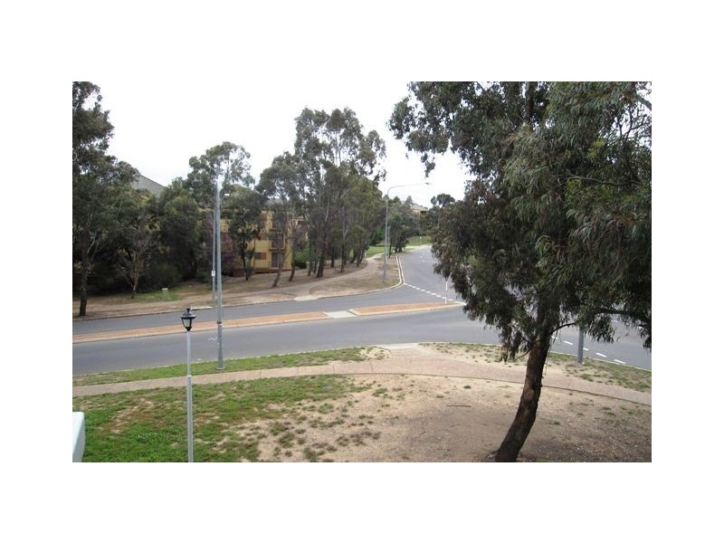 19/2 Eardley Street, Bruce ACT 2617