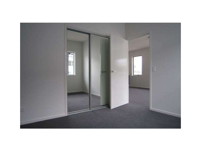 100/329 Flemington Road, Franklin ACT 2913