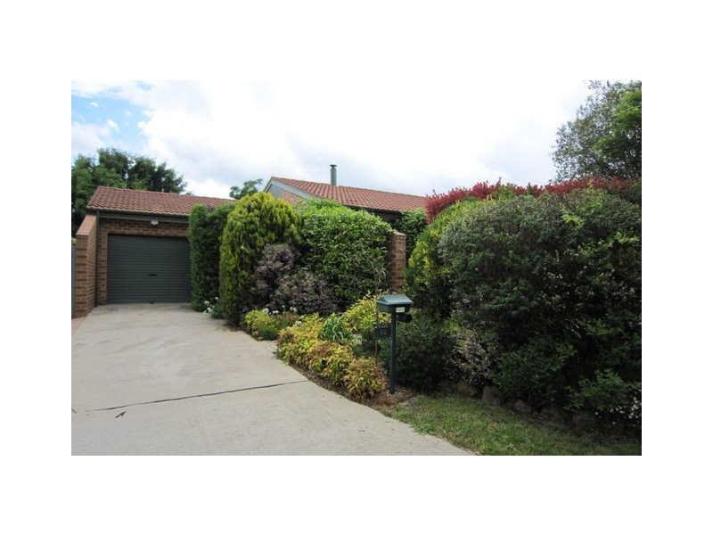 16 Dorrit Black Crescent, Lyneham ACT 2602