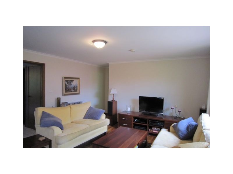 16 Dorrit Black Crescent, Lyneham ACT 2602