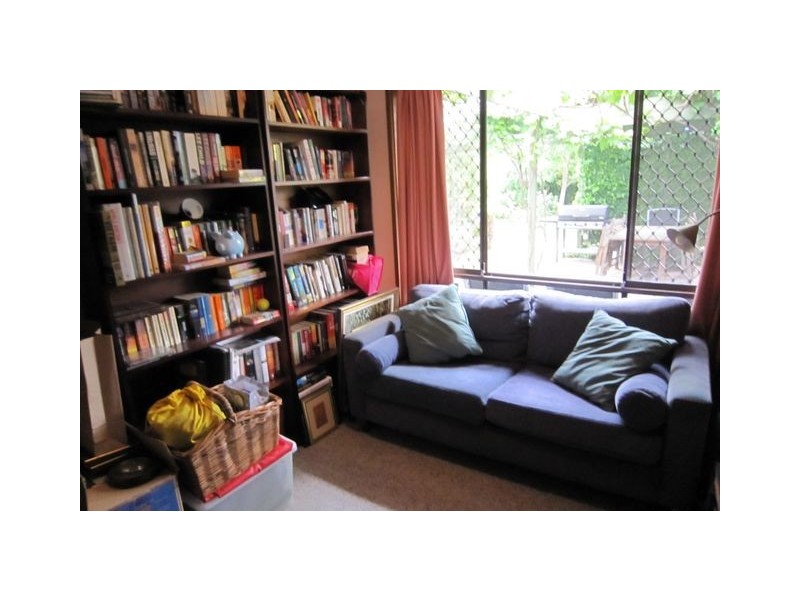 16 Dorrit Black Crescent, Lyneham ACT 2602