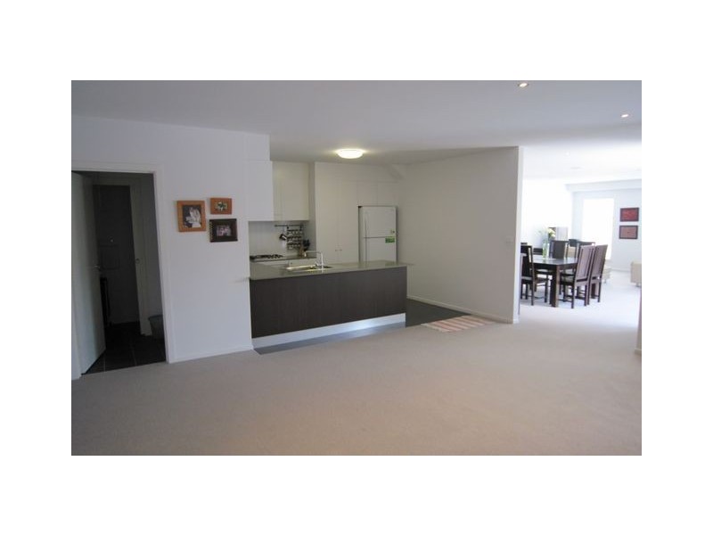 9/215 Aspinall Street, Watson ACT 2602