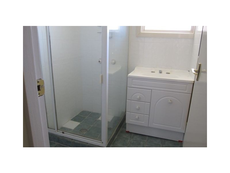 40 Simpson Street, Watson ACT 2602