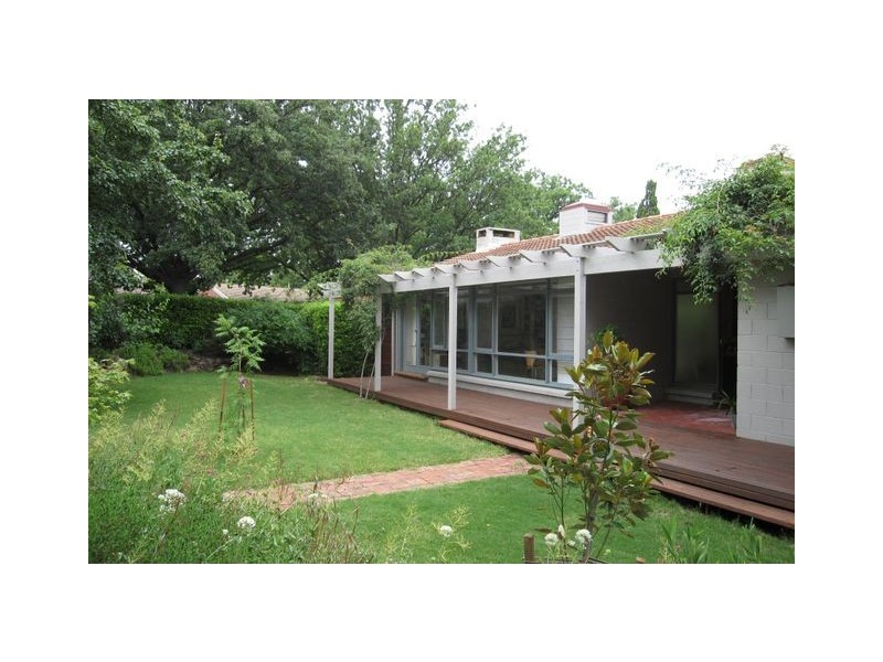 1 Kernot Street, Dickson ACT 2602