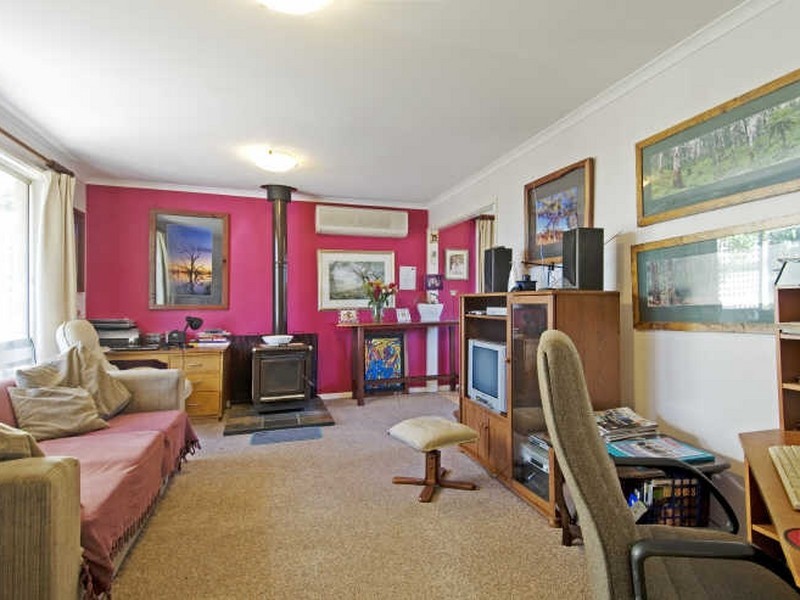 1 & 2/16 Skardon Street, Kaleen ACT 2617