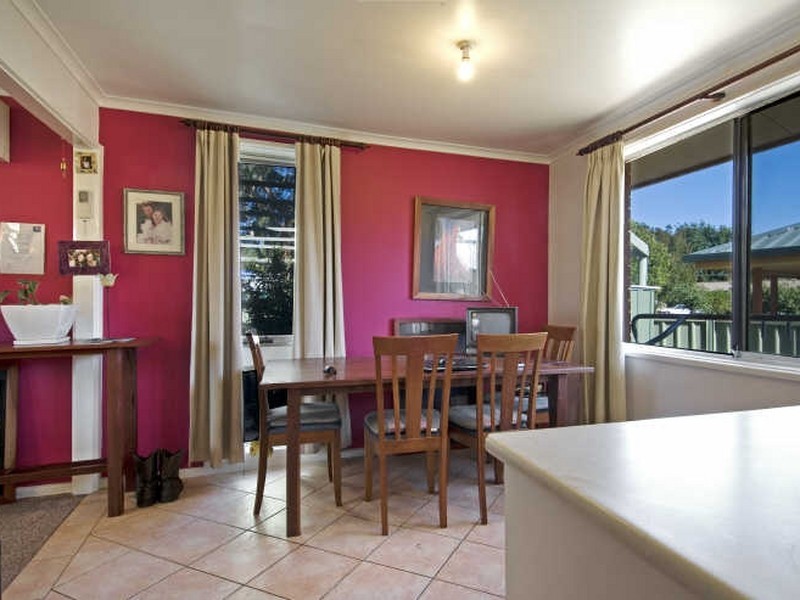 1 & 2/16 Skardon Street, Kaleen ACT 2617