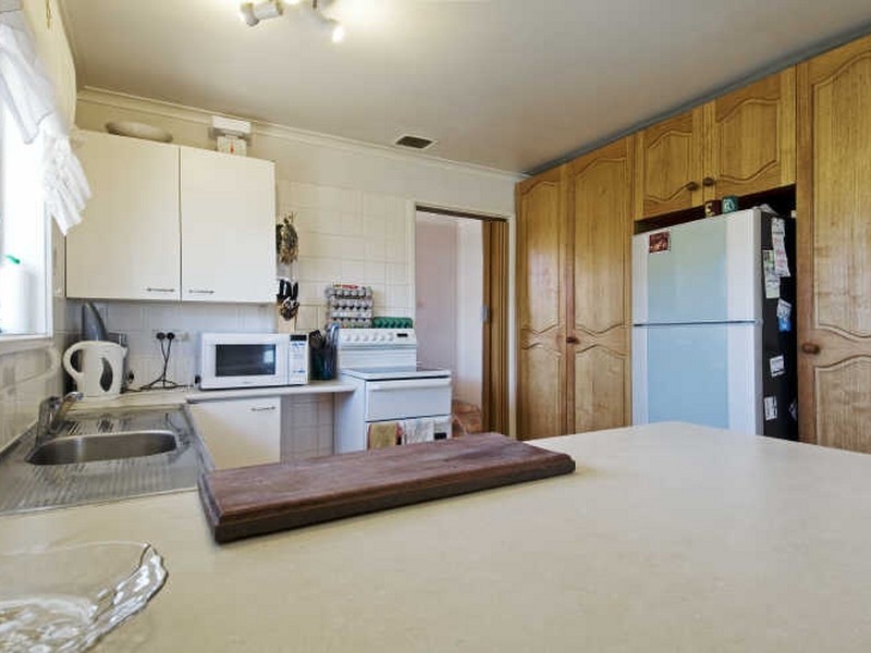 1 & 2/16 Skardon Street, Kaleen ACT 2617