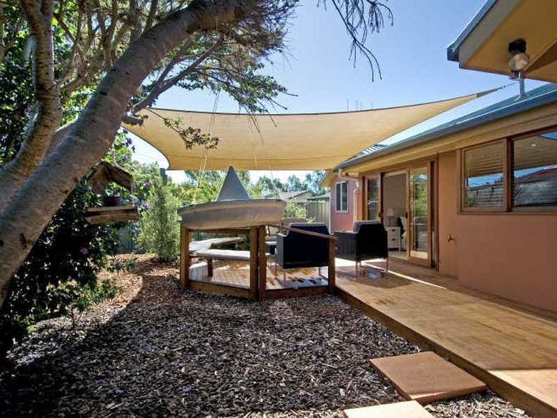 1 & 2/16 Skardon Street, Kaleen ACT 2617