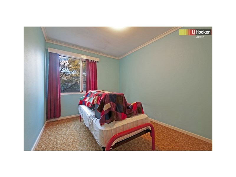 8 Cowan Street, Downer ACT 2602