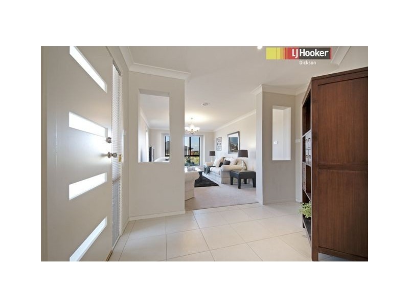 2 Eldershaw Crescent, Dunlop ACT 2615