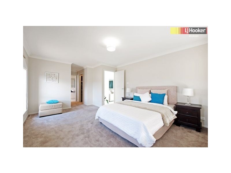 2 Eldershaw Crescent, Dunlop ACT 2615