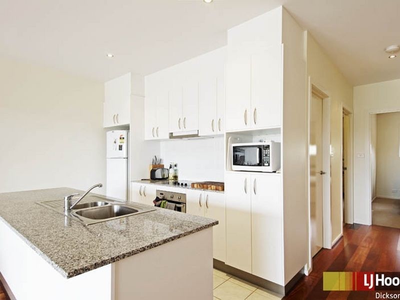 18/1 Eardley Street, Bruce ACT 2617