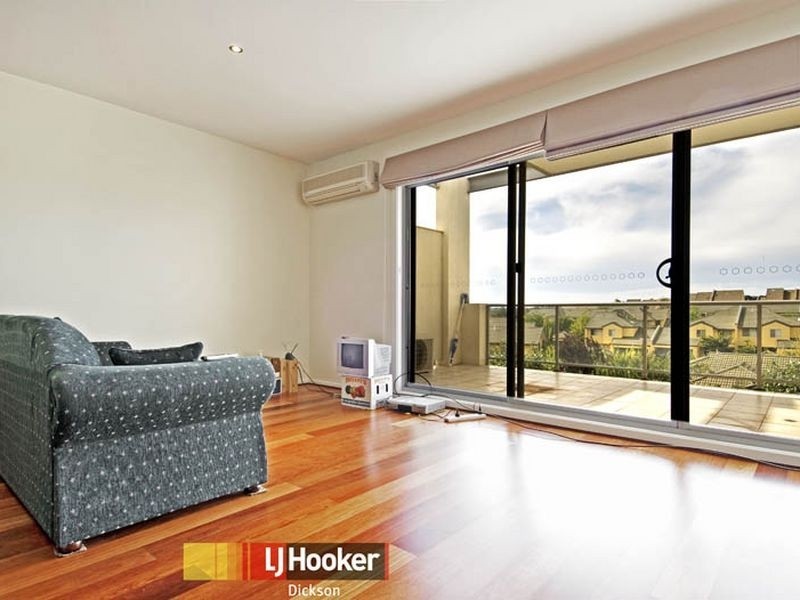 18/1 Eardley Street, Bruce ACT 2617