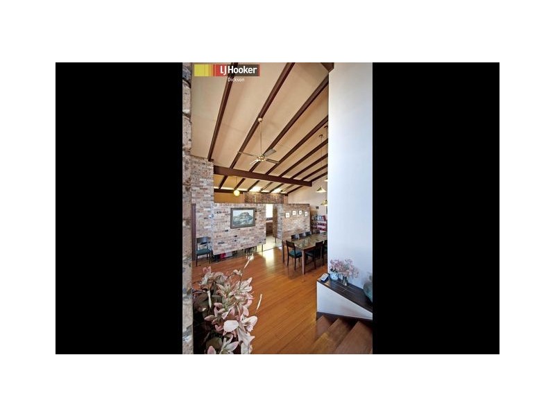 8 Nepean Place, Macquarie ACT 2614