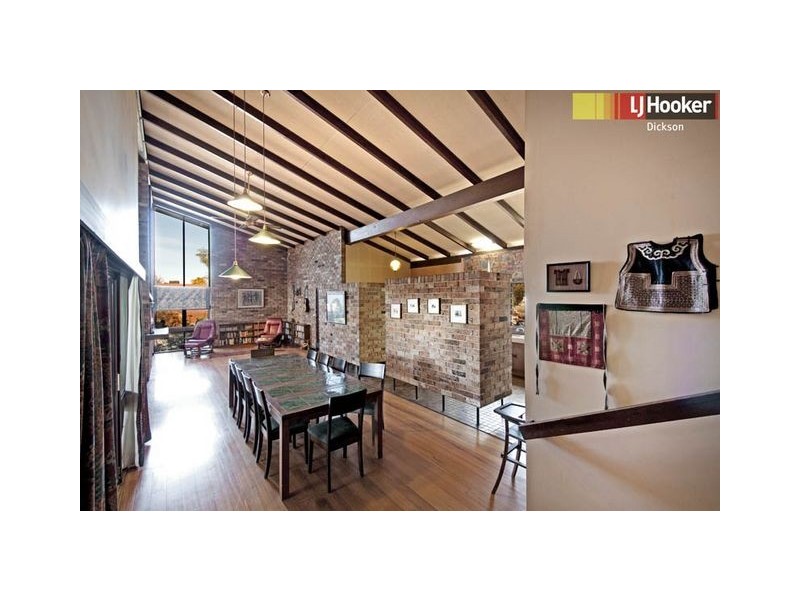 8 Nepean Place, Macquarie ACT 2614