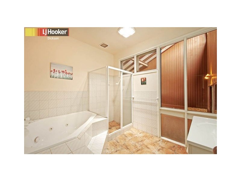 8 Nepean Place, Macquarie ACT 2614