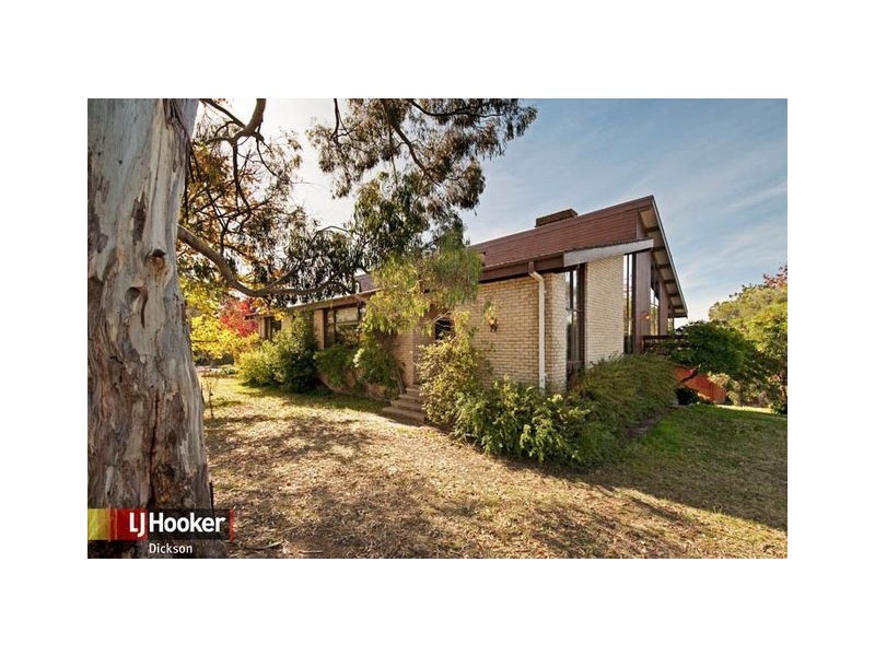 8 Nepean Place, Macquarie ACT 2614