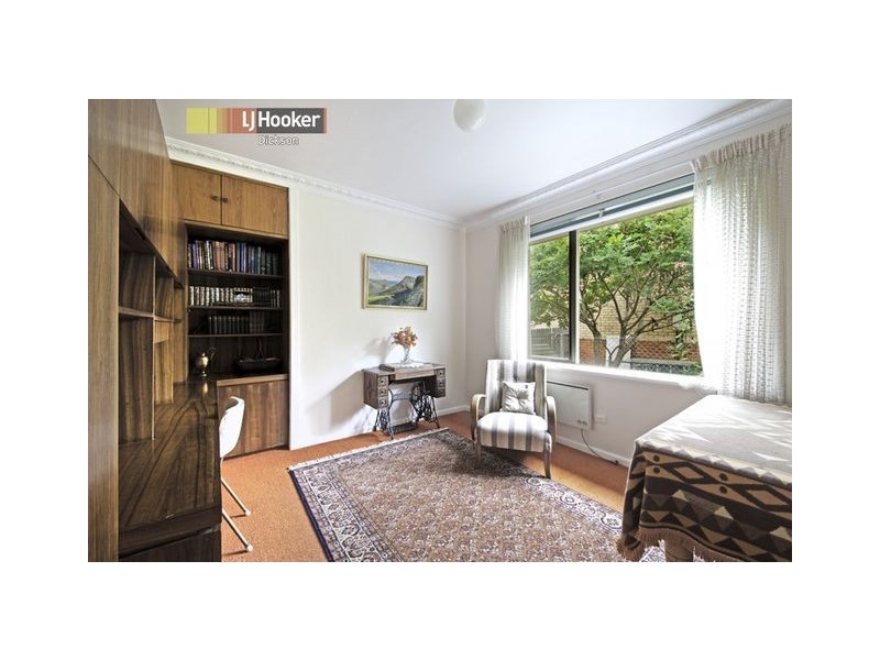 8 Godfrey Street, Campbell ACT 2612