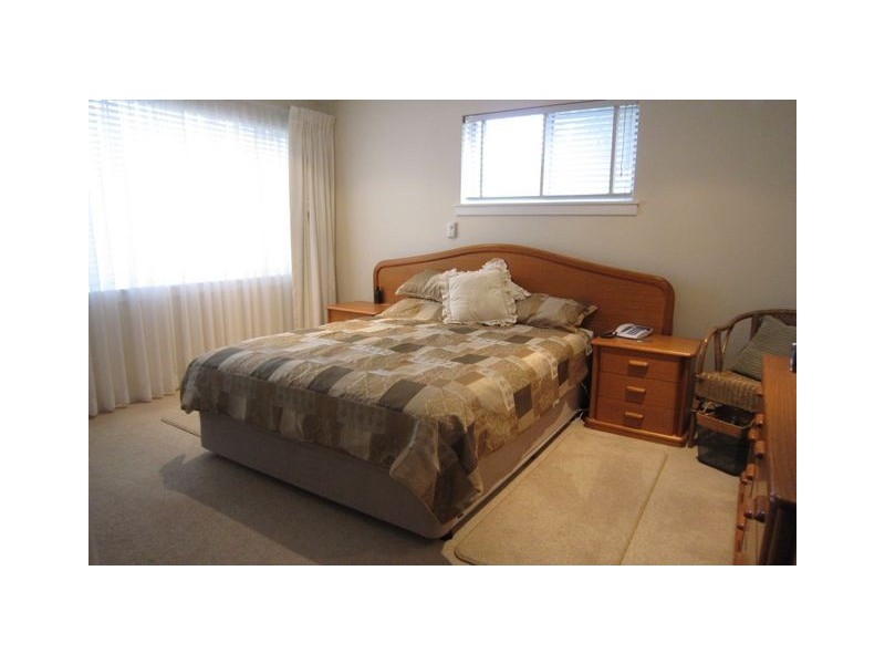 23 Dunlop Street, Hackett ACT 2602