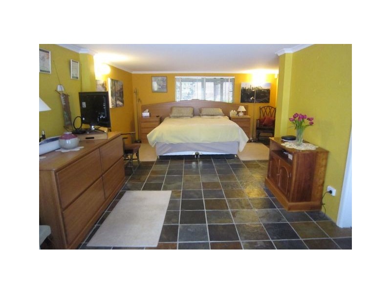 23 Dunlop Street, Hackett ACT 2602