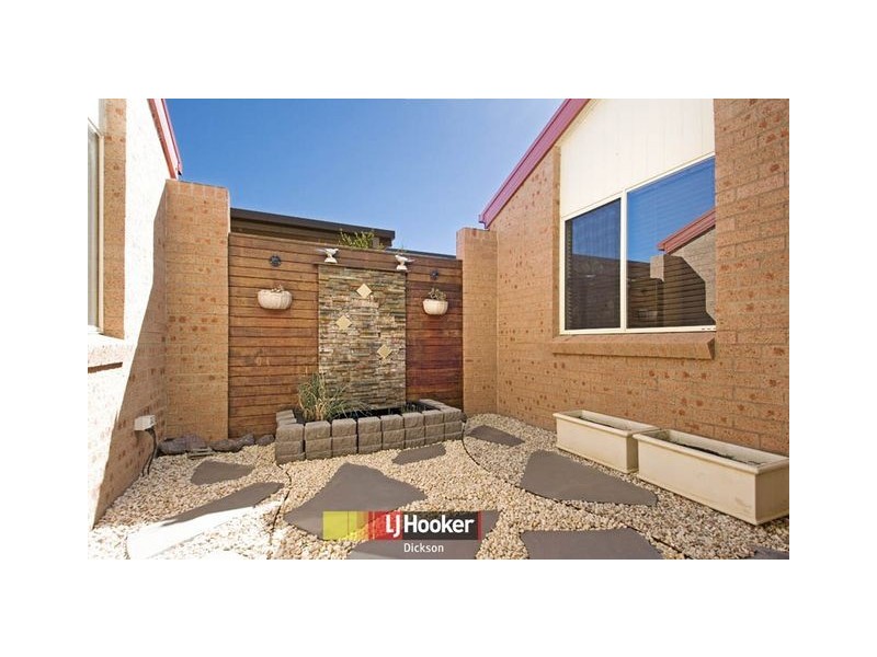 30 Bettie McNee Street, Watson ACT 2602