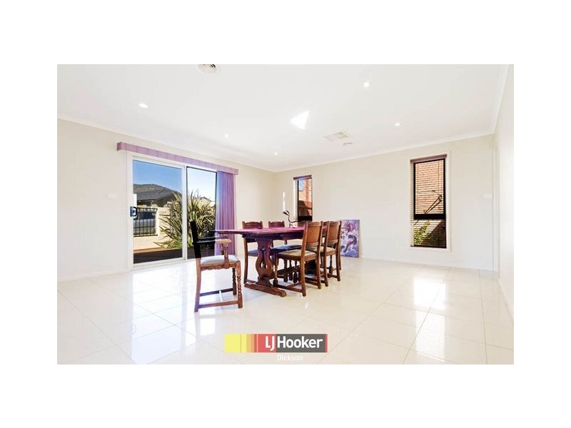 30 Bettie McNee Street, Watson ACT 2602