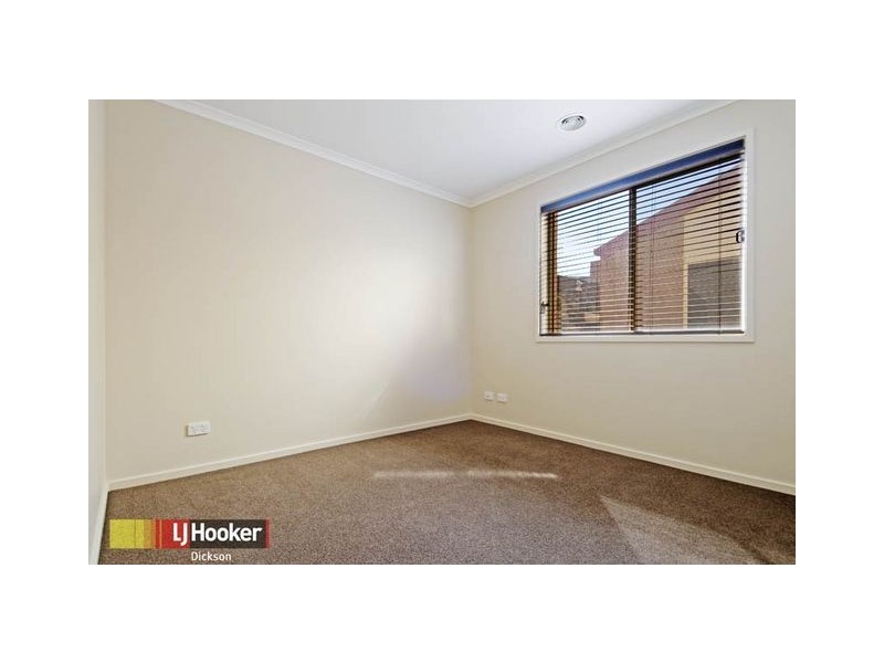 30 Bettie McNee Street, Watson ACT 2602