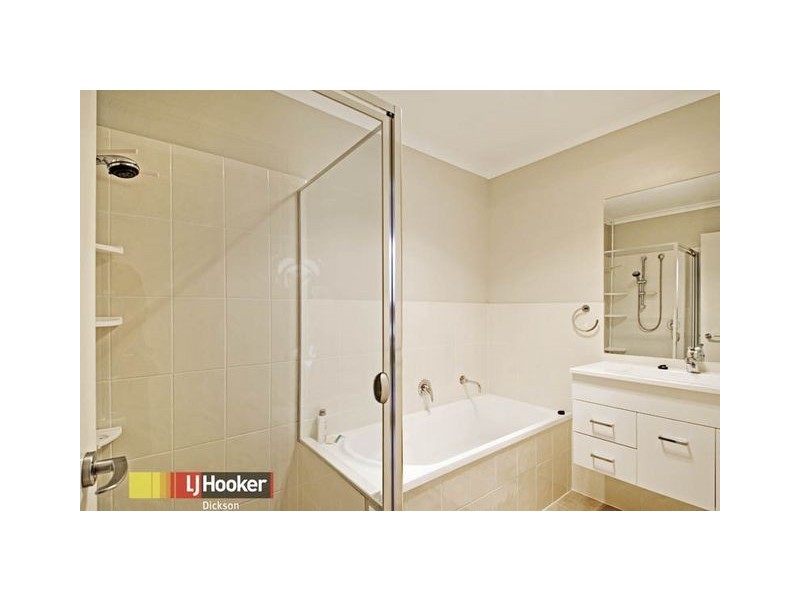 30 Bettie McNee Street, Watson ACT 2602