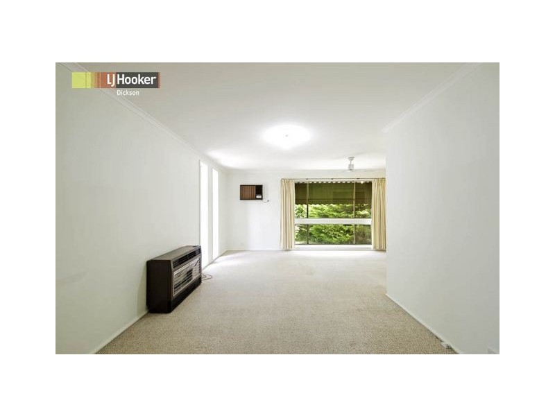 11 Saywell Place, Charnwood ACT 2615