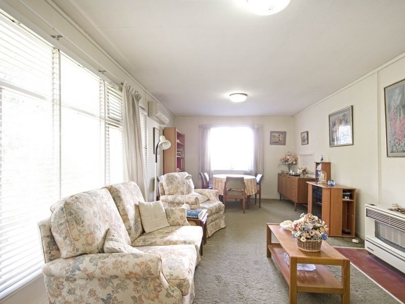 37 Booroondara Street, Reid ACT 2612