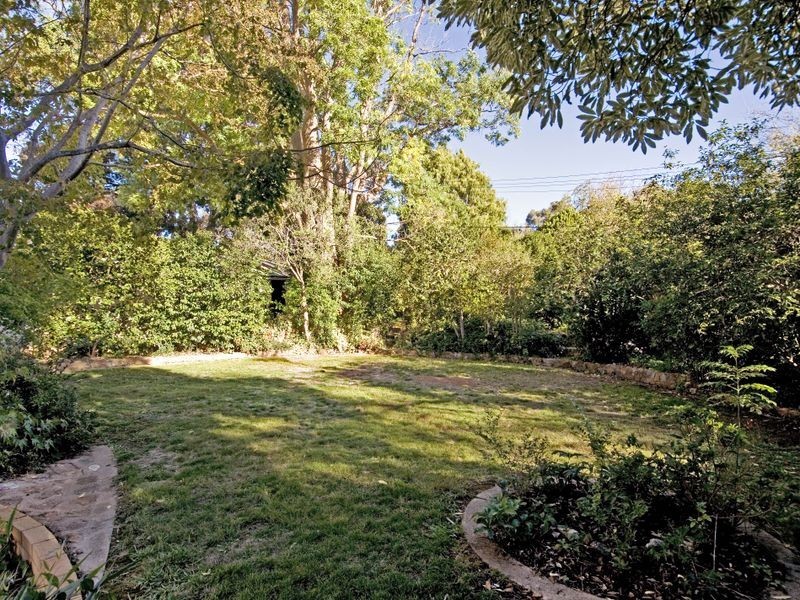 37 Booroondara Street, Reid ACT 2612