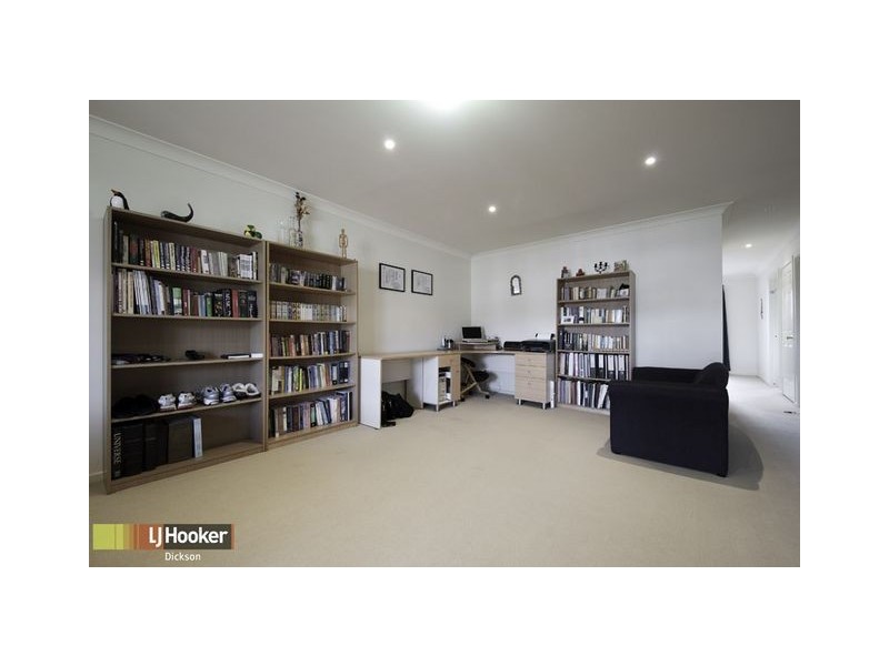 64/23 Aspinall Street, Watson ACT 2602