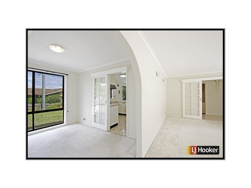 27 Clive Steele Avenue, Monash ACT 2904