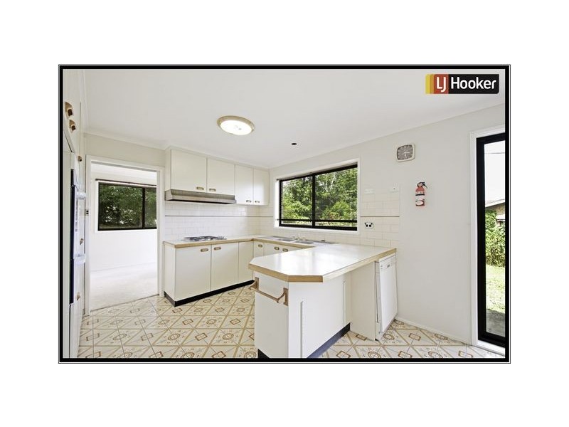 27 Clive Steele Avenue, Monash ACT 2904