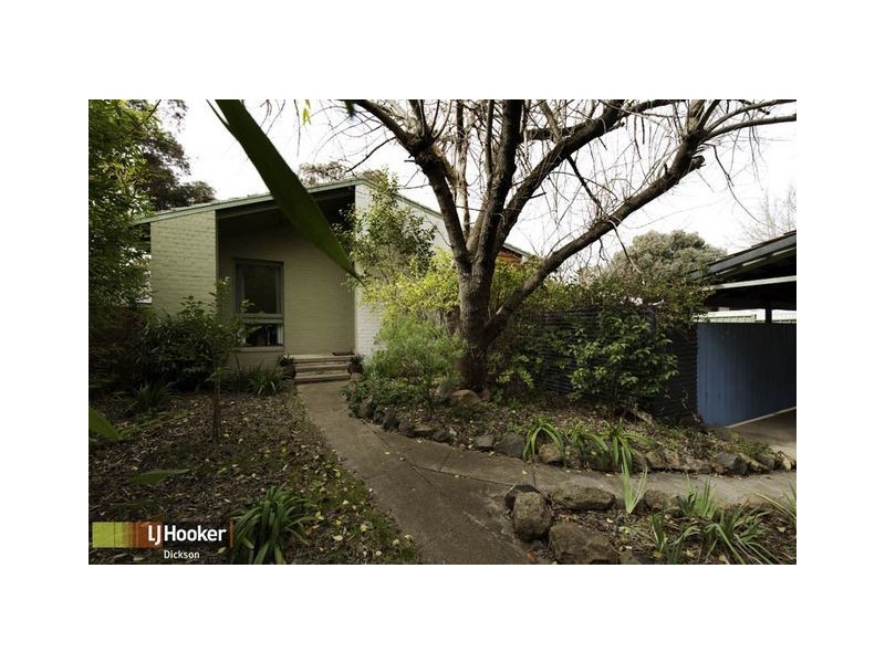 10 Geeves Court, Charnwood ACT 2615