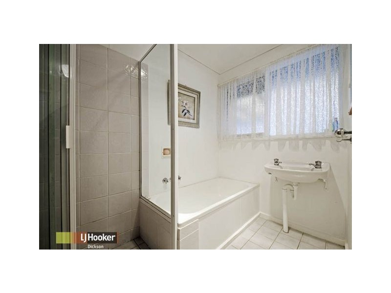 10 Geeves Court, Charnwood ACT 2615